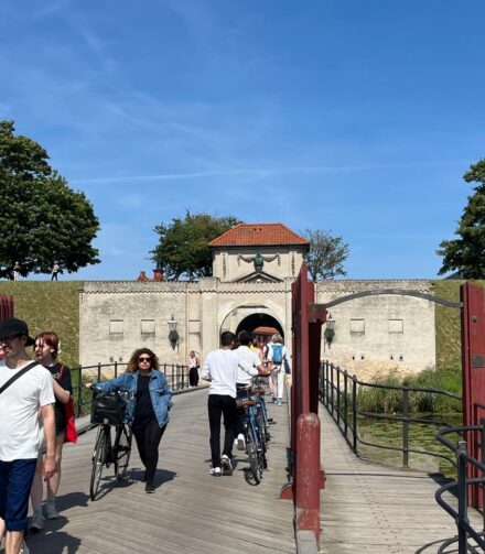 Discover Copenhagen: Gefion Fountain, Danish Food, Royalty